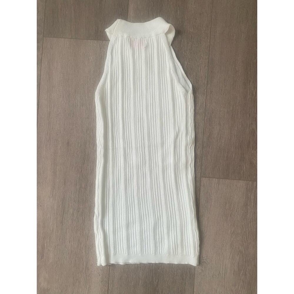 NWOT Pink‎ Lily White Sweater Tank Size Small - Picture 2 of 4